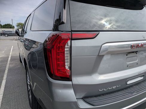 Certified 2023 GMC Yukon XL Denali w/ Denali Reserve Package AWD/4WD image 7