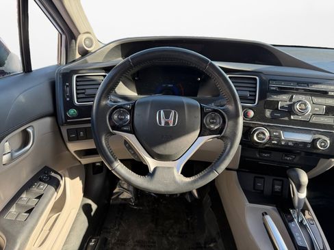 Used 2013 Honda Civic Hybrid image 12
