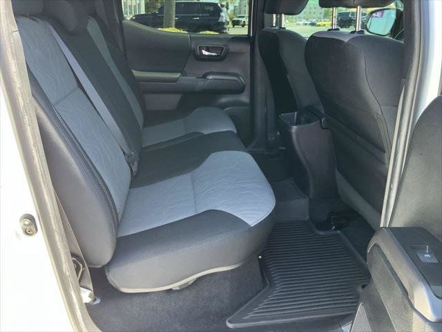 Certified 2022 Toyota Tacoma TRD Sport RWD image 27