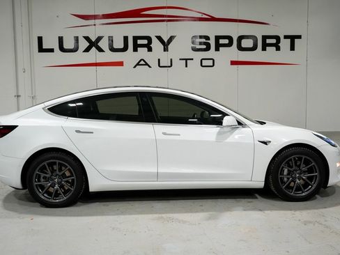 Used 2018 Tesla Model 3 Long Range image 7