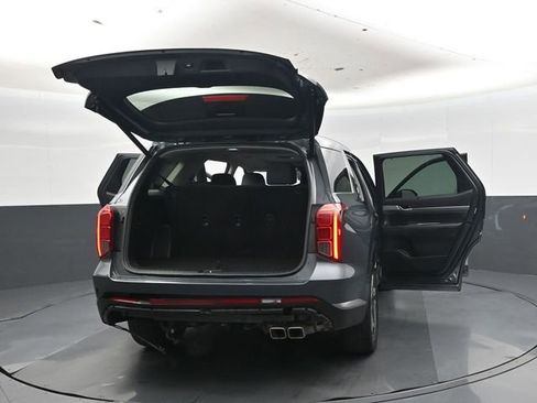 Used 2025 Hyundai Palisade SEL FWD image 51