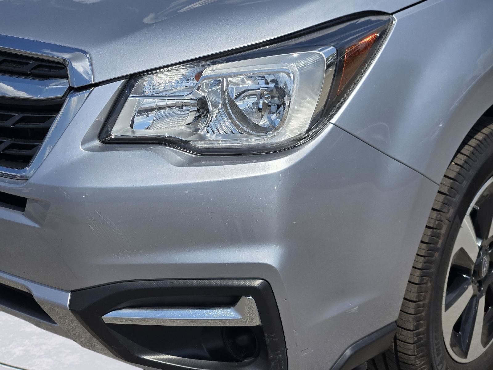 Used 2017 Subaru Forester 2.5i Premium AWD/4WD image 9