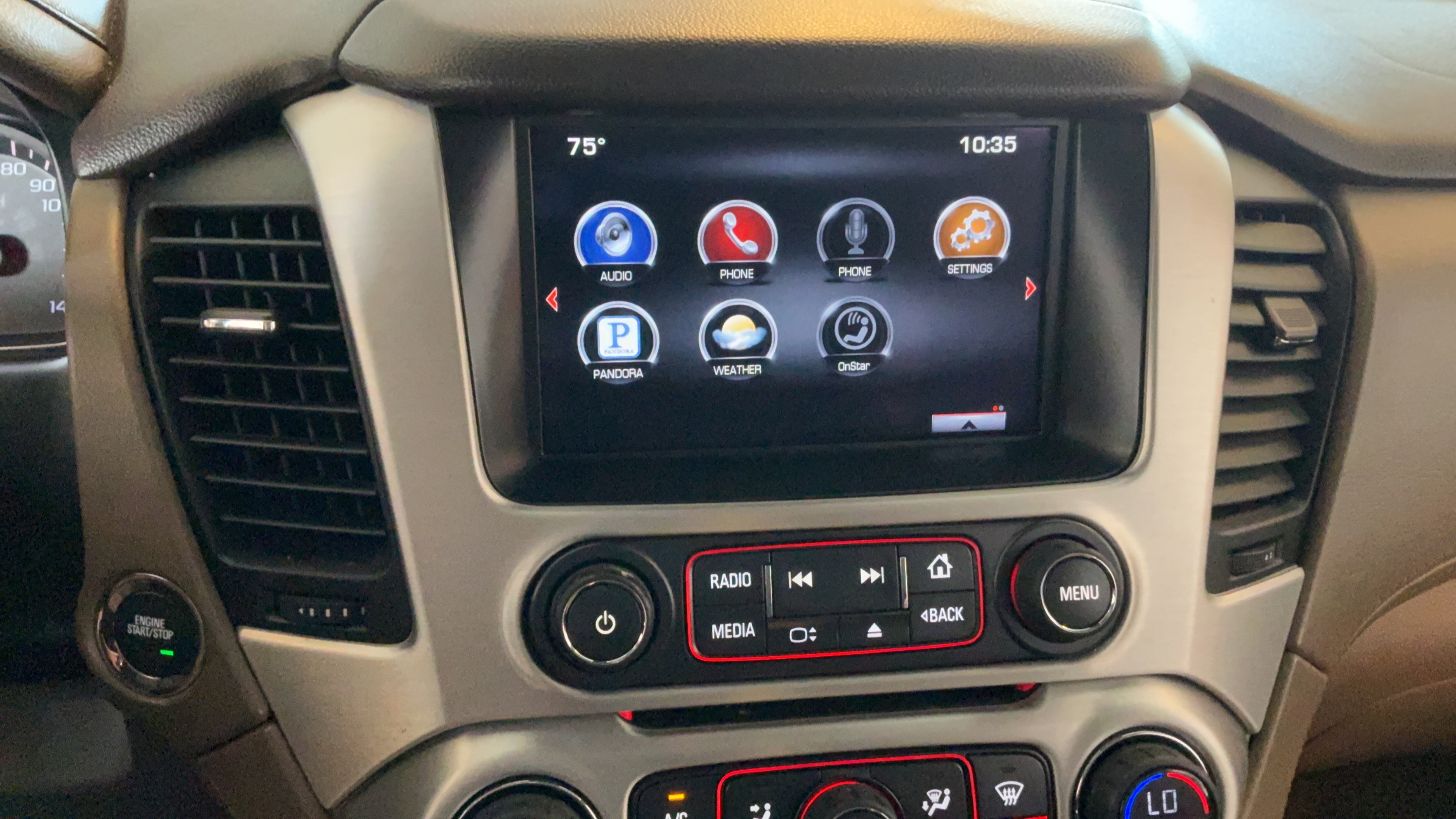 Used 2015 GMC Yukon XL SLT w/ HD Trailering Package RWD image 13