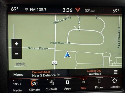 Used 2022 Jeep Cherokee Trailhawk w/ Trailhawk Elite Value Package AWD/4WD image 4