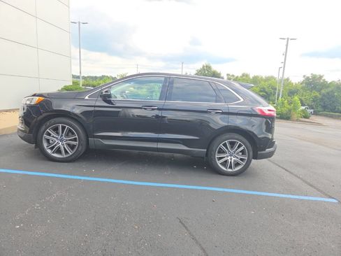 Used 2020 Ford Edge Titanium AWD/4WD image 4