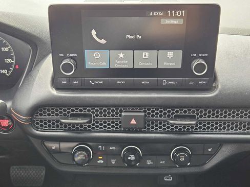 Used 2024 Honda HR-V Sport image 17