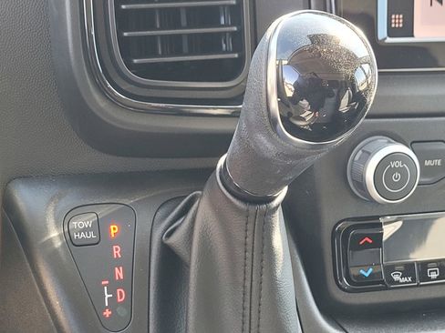 New 2026 RAM ProMaster 2500 w/ Convenience Group image 16