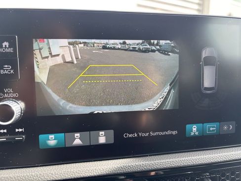 Used 2025 Honda CR-V EX-L image 21