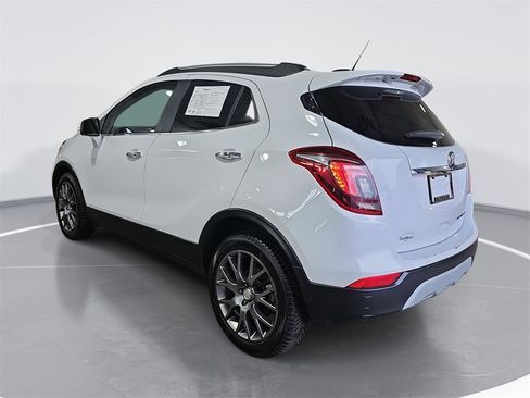 Used 2019 Buick Encore Sport Touring image 5