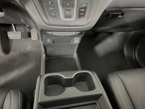 Certified 2024 Honda Odyssey EX-L image 21
