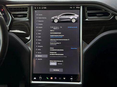 Used 2016 Tesla Model X 90D AWD/4WD image 14
