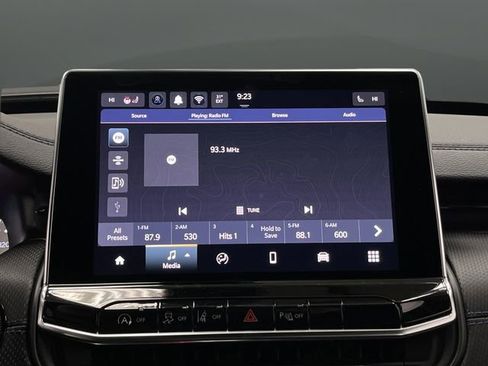 New 2026 Jeep Compass Limited image 17