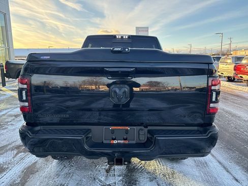 Used 2019 RAM 2500 Laramie image 9