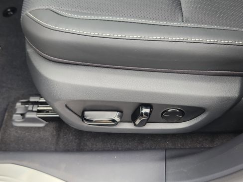 New 2026 Lexus RX 450h AWD image 13