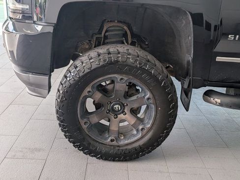 Used 2017 Chevrolet Silverado 1500 LTZ image 3