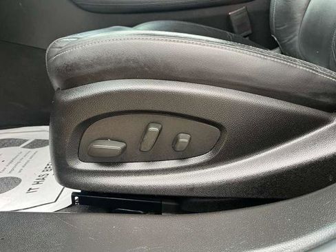 Used 2016 Buick LaCrosse Sport Touring image 15