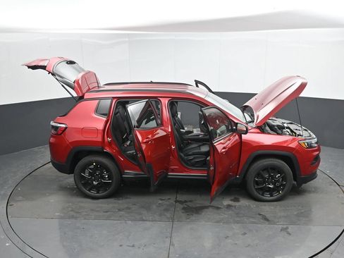 New 2026 Jeep Compass Latitude AWD/4WD image 55