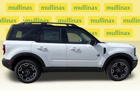 New 2025 Ford Bronco Sport Outer Banks w/ Outer Banks Tech Package+ image 17