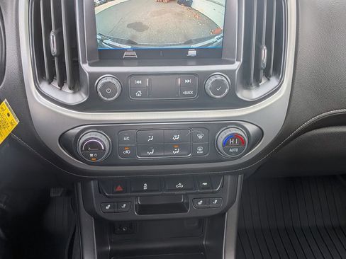 Used 2022 GMC Canyon Elevation w/ Elevation Premium Package image 15