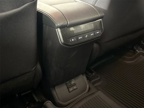 Certified 2024 Toyota Highlander LE image 34