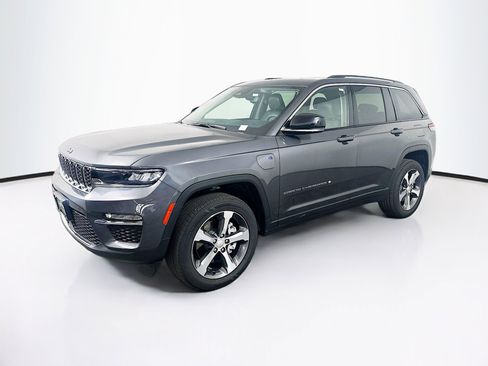 Used 2022 Jeep Grand Cherokee Limited 4xe AWD/4WD image 3