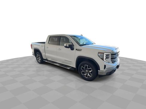 Certified 2023 GMC Sierra 1500 SLT w/ SLT Premium Package AWD/4WD image 2