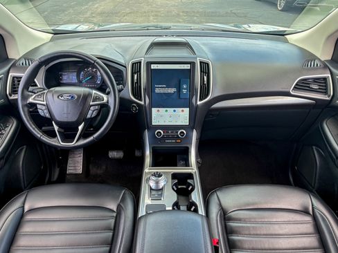 Used 2023 Ford Edge SEL w/ Convenience Package AWD/4WD image 2
