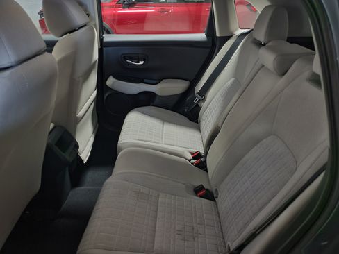 Used 2023 Honda HR-V LX image 10