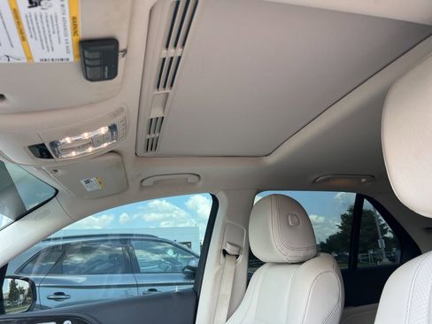 Used 2020 Mercedes-Benz GLE 350 4MATIC image 7