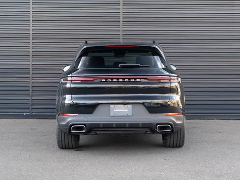 New 2026 Porsche Cayenne image 7