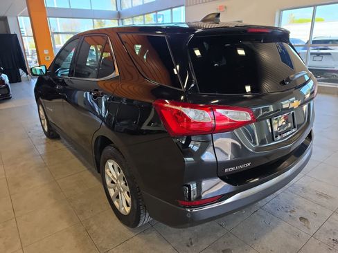 Used 2018 Chevrolet Equinox LT FWD image 11