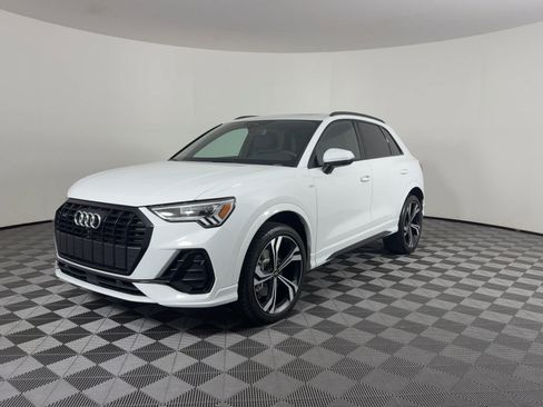 Used 2024 Audi Q3 2.0T Premium Plus AWD/4WD image 7