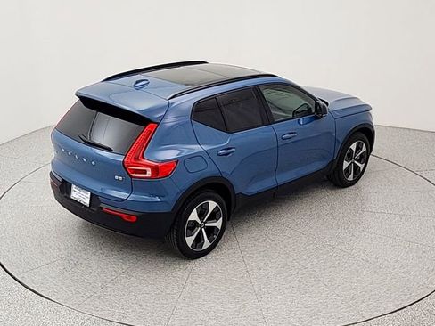 Used 2023 Volvo XC40 B5 Plus w/ Climate Package AWD/4WD image 34