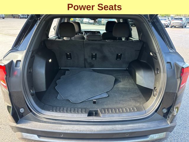 Used 2025 GMC Terrain Elevation AWD/4WD image 12
