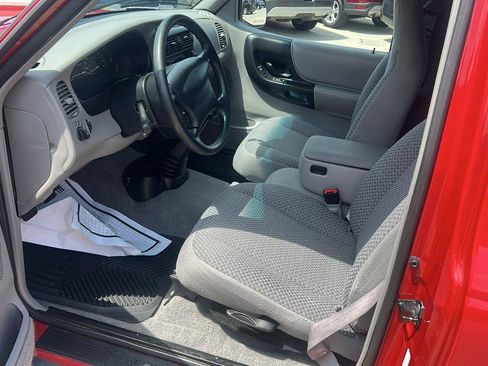 Used 1998 Ford Ranger XLT RWD image 10
