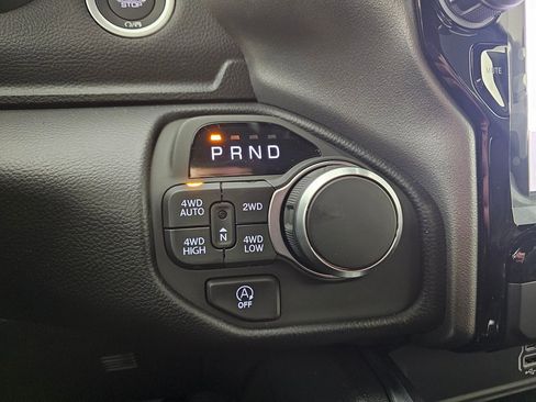 New 2026 RAM 1500 Big Horn AWD/4WD image 32