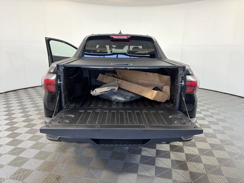 Certified 2025 Hyundai Santa Cruz SEL image 13