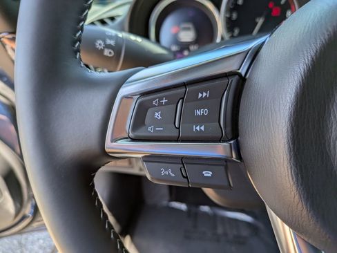 Used 2025 MAZDA MX-5 Miata RF Club image 23