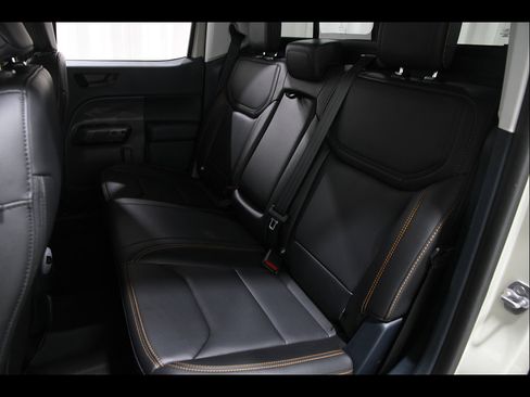 Used 2024 Ford Maverick Tremor w/ Tremor Off-Road Package AWD/4WD image 19