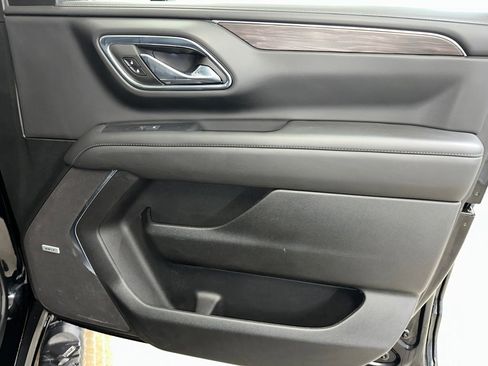 Certified 2024 Chevrolet Tahoe Z71 w/ Luxury Package image 35