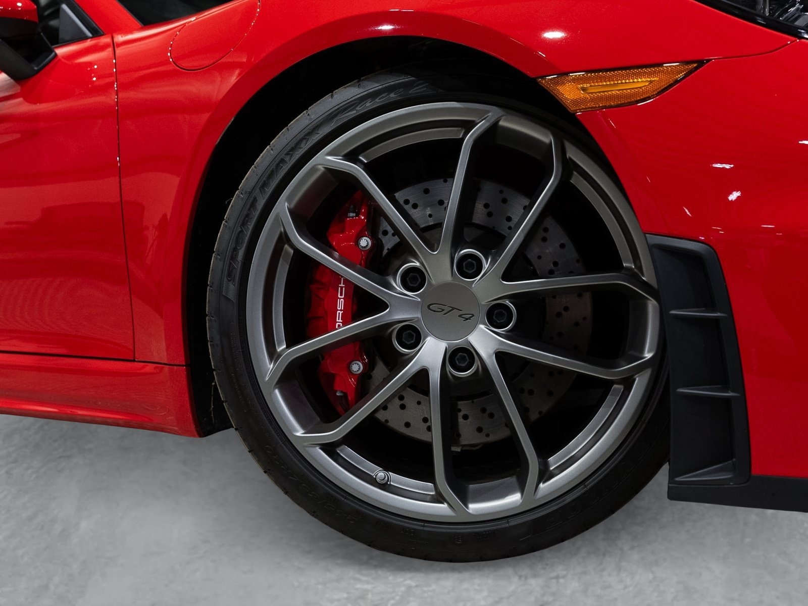 Used 2023 Porsche 718 Cayman GT4 RWD image 8
