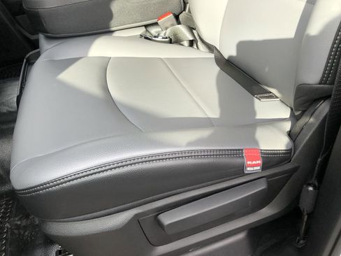 New 2026 RAM 2500 Tradesman w/ Chrome Appearance Group image 22