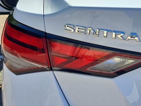 Used 2021 Nissan Sentra SV image 20