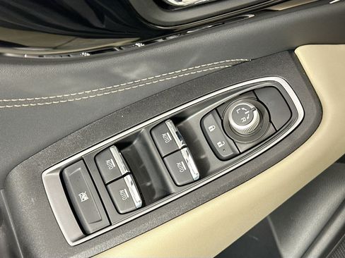 Used 2023 Subaru Outback Limited XT AWD/4WD image 18