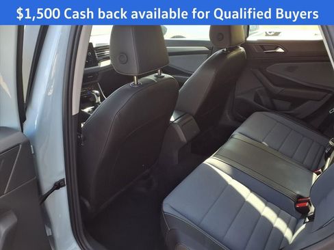 New 2025 Volkswagen Jetta SE image 16