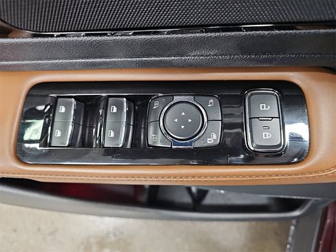 Used 2020 Lincoln Aviator Reserve w/ Elements Package Plus image 27