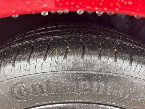 Used 2023 Hyundai Elantra SEL w/ Preferred Accessory Package image 12