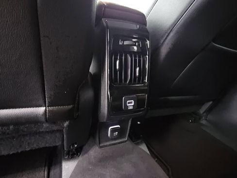 Used 2022 Jeep Compass Latitude image 32