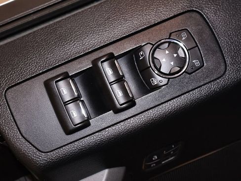 Used 2015 Ford F150 Platinum w/ Technology Package AWD/4WD image 6