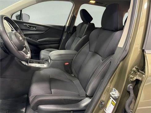 Used 2024 Subaru Ascent Premium w/ Convenience Package image 11